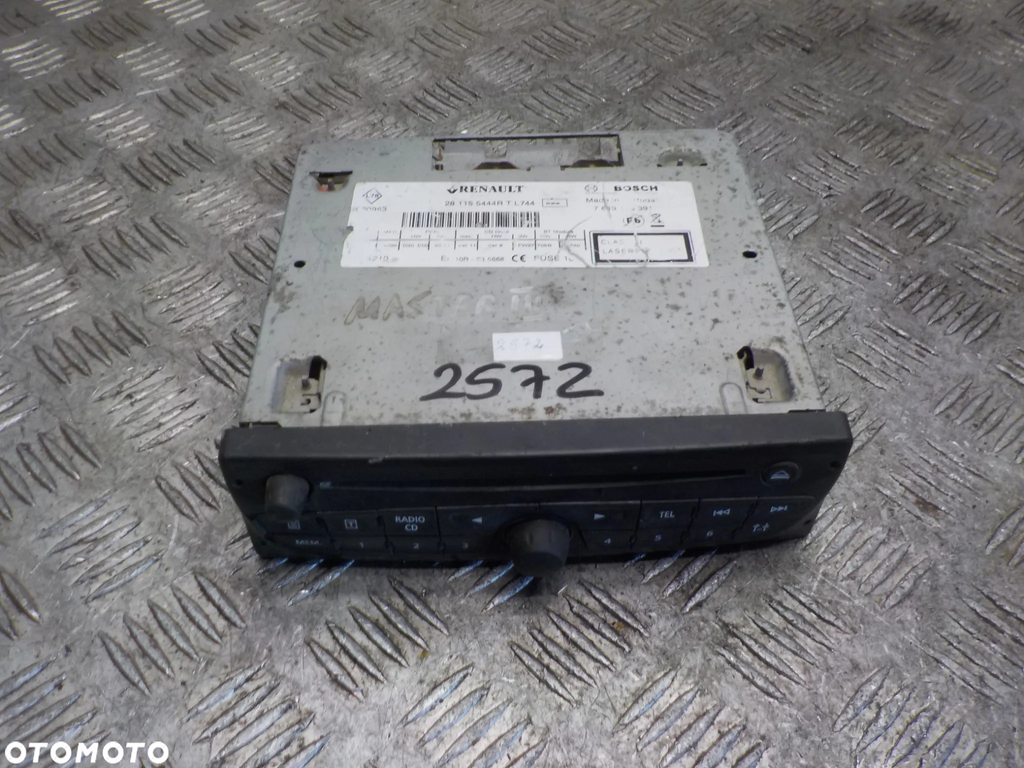 RENAULT MASTER III RADIOODTWARZACZ 281155444R - 3