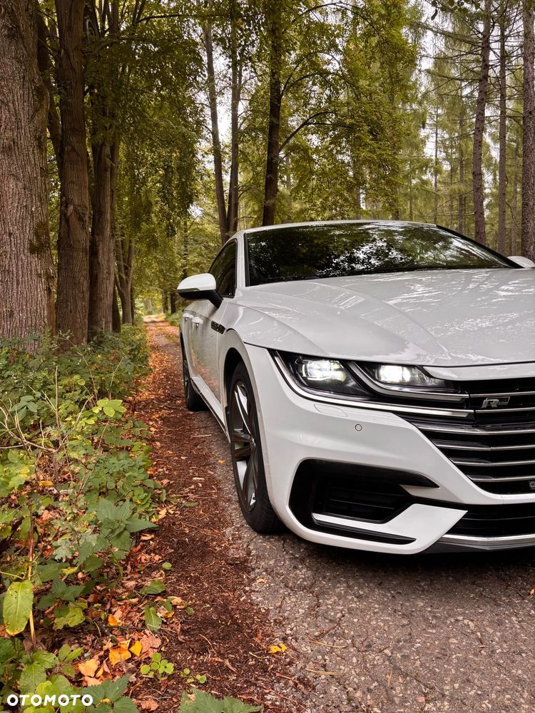 Volkswagen Arteon 2.0 TSI R-Line DSG - 2