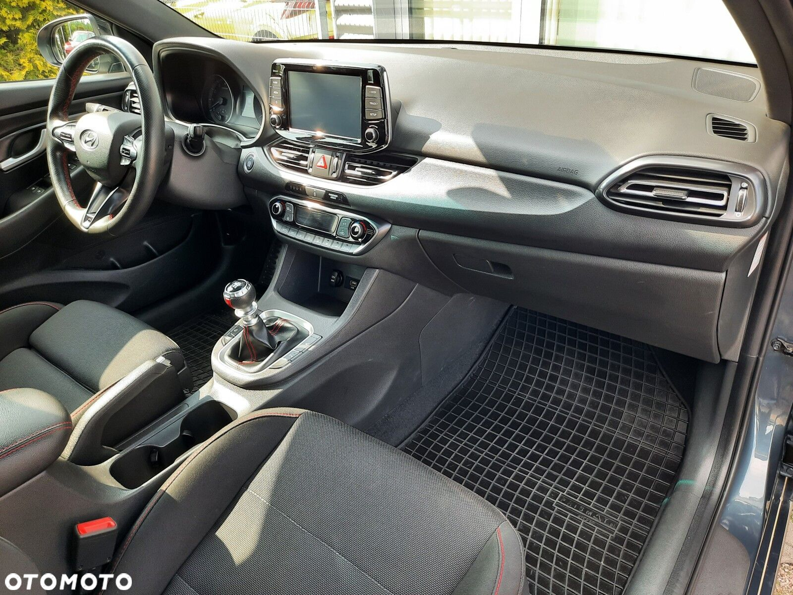 Hyundai i30 1.5 T-GDI 48V Executive - 8