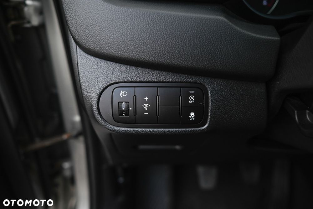 Kia Carens 1.7 CRDi S 7os - 14