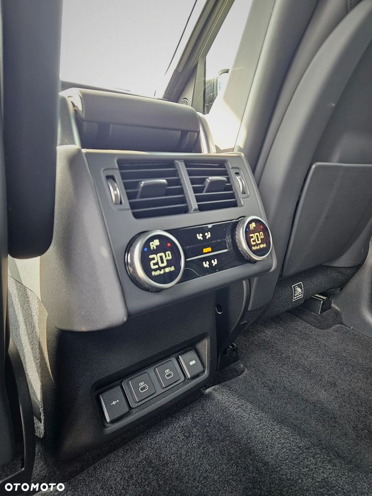 Land Rover Discovery 3.0 D300 mHEV S - 21
