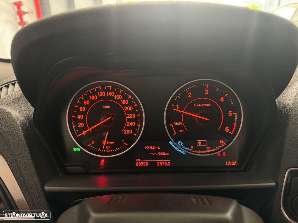 BMW 218 d Cabrio Line Sport - 21