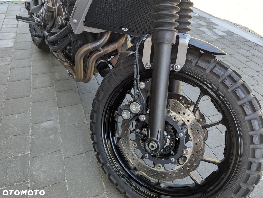Yamaha XSR - 10