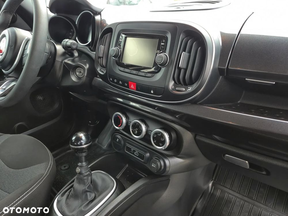 Fiat 500L 1.4 T-Jet Lounge - 27