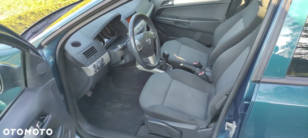 Opel Astra - 3