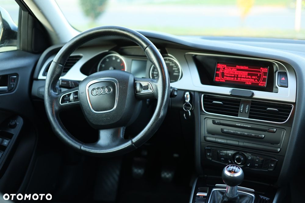 Audi A4 Avant 1.8 TFSI - 22