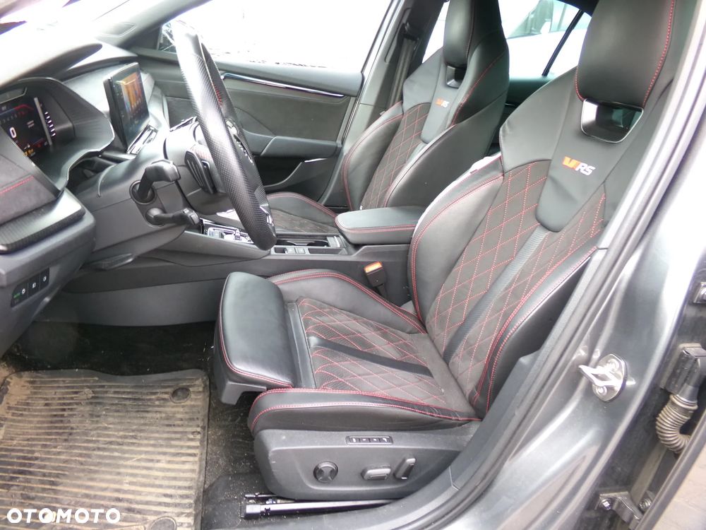 Skoda Octavia 2.0 TSI RS DSG - 6