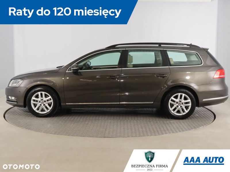 Volkswagen Passat Variant - 4