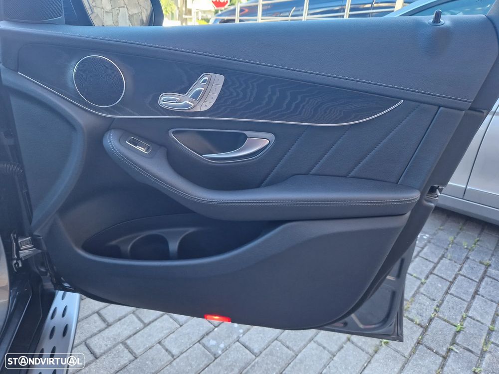 Mercedes-Benz GLC 350 e 4Matic 7G-TRONIC AMG Line - 11