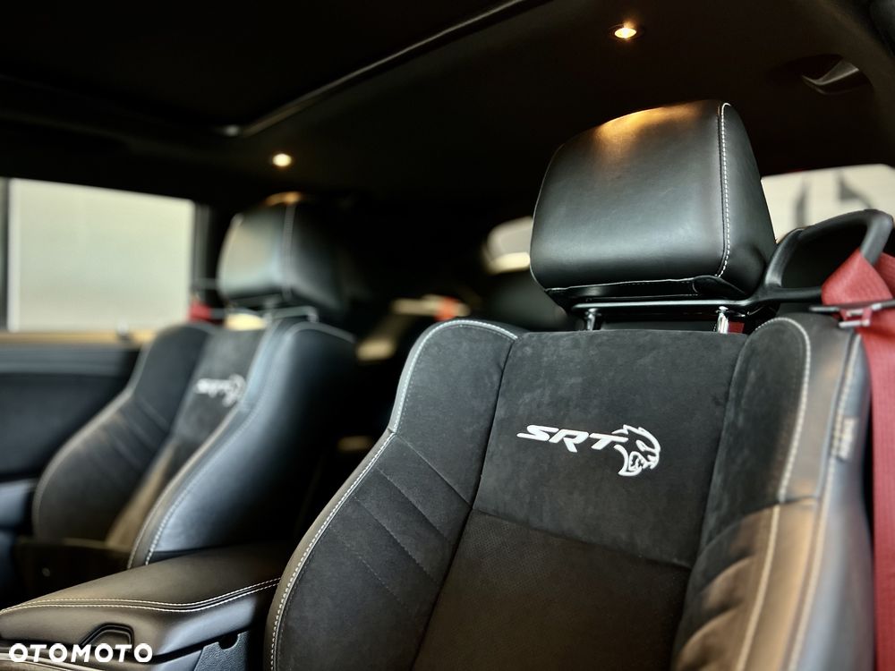 Dodge Challenger 6.2 Hellcat - 6