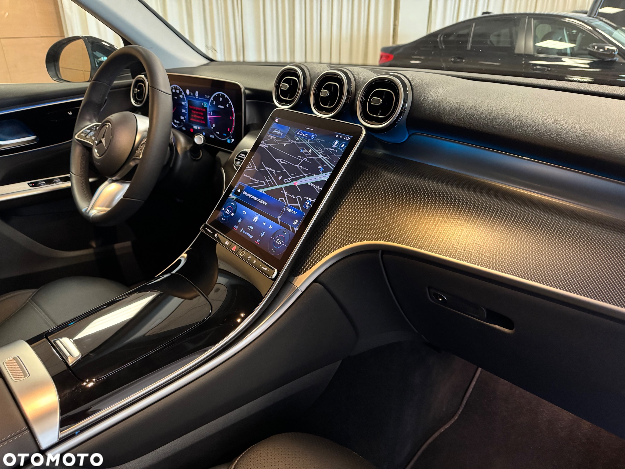 Mercedes-Benz GLC - 11