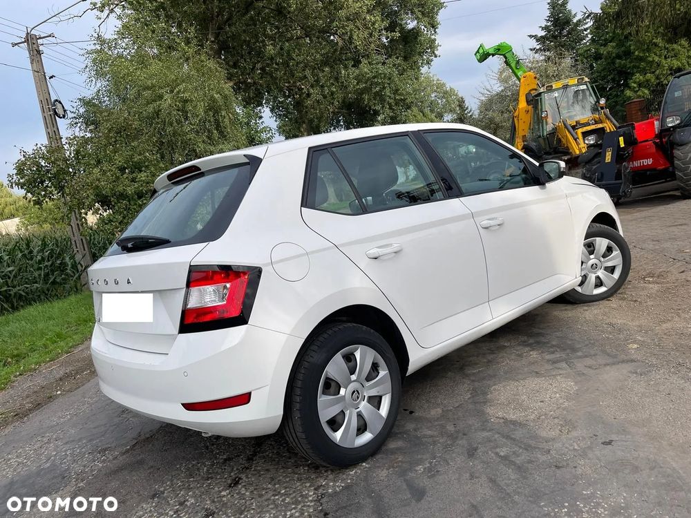 Skoda Fabia 1.0 MPI Cool Edition - 2