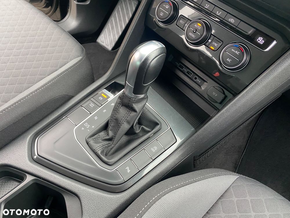 Volkswagen Tiguan 2.0 TDI BMT SCR Comfortline DSG - 9