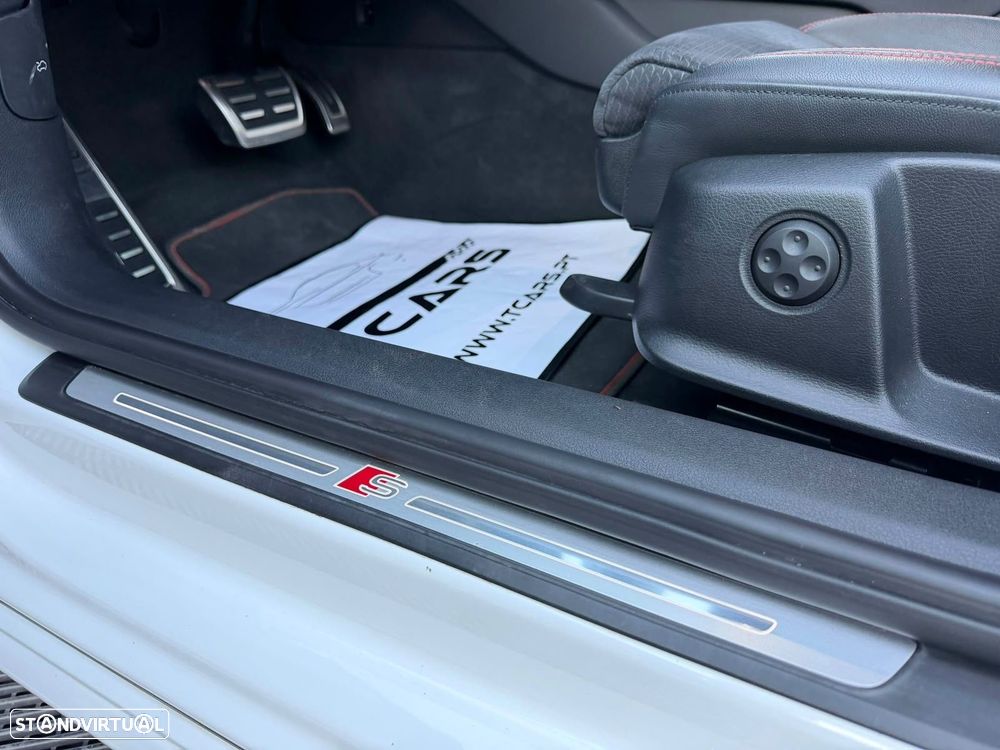 Audi A4 Avant 40 TDI S line S tronic - 37