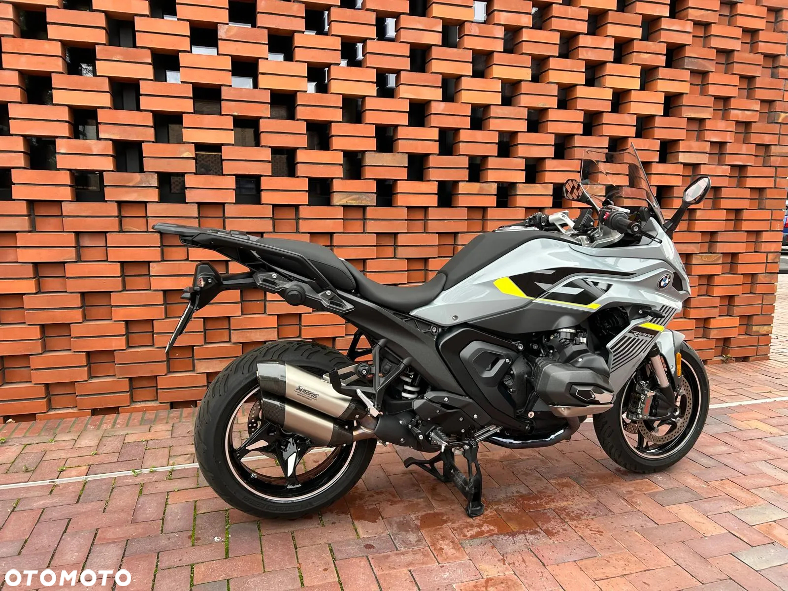 BMW R - 9
