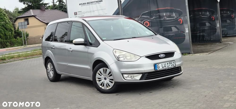 Ford Galaxy 2.0 TDCi Ghia - 22