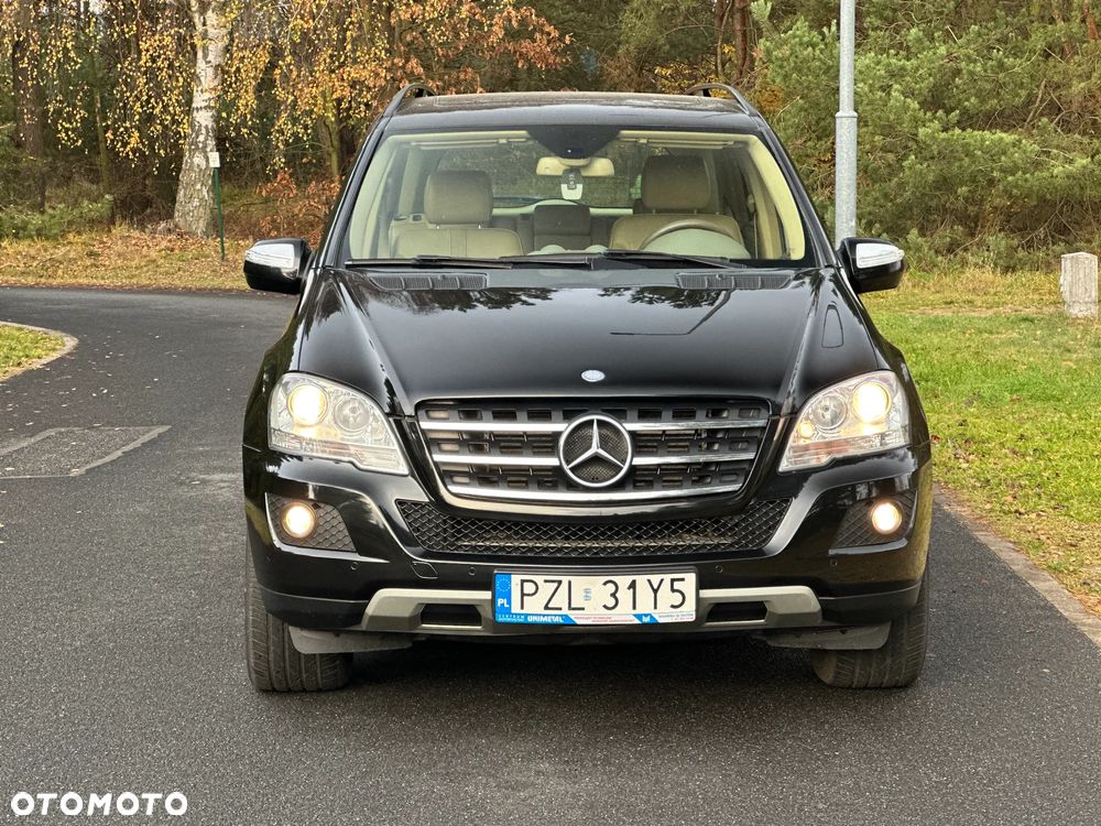 Mercedes-Benz ML 300 CDI 4Matic 7G-TRONIC DPF BlueEFFICIENCY - 4