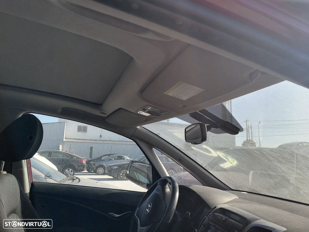 Peças Hyundai IX20 2011 - 11