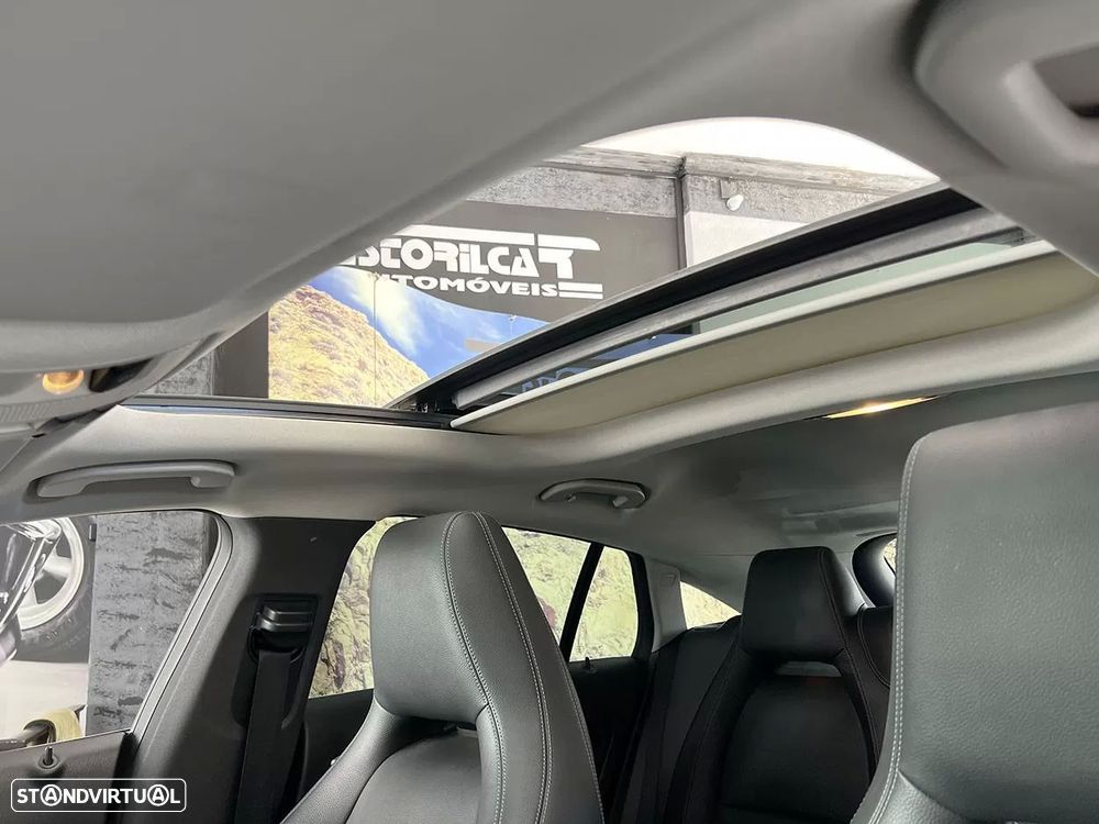 Mercedes-Benz CLA 180 d Shooting Brake Urban - 24