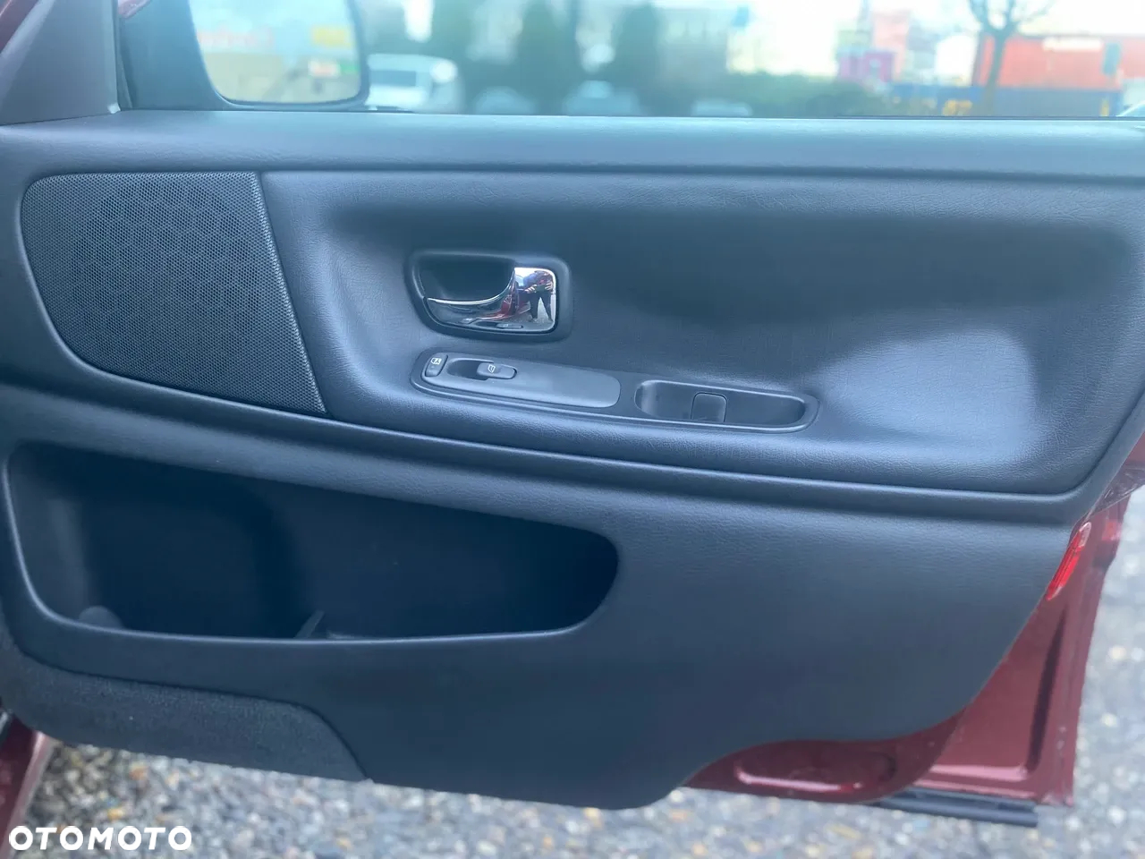 Volvo S70 2.4 - 12