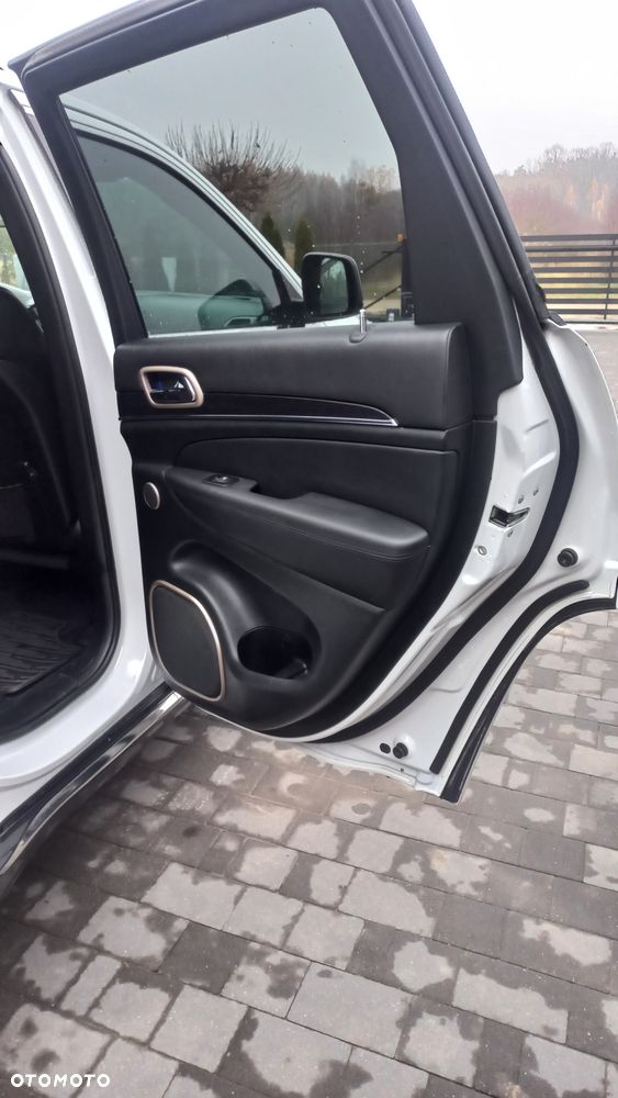 Jeep Grand Cherokee 5.7 V8 HEMI Summit - 12