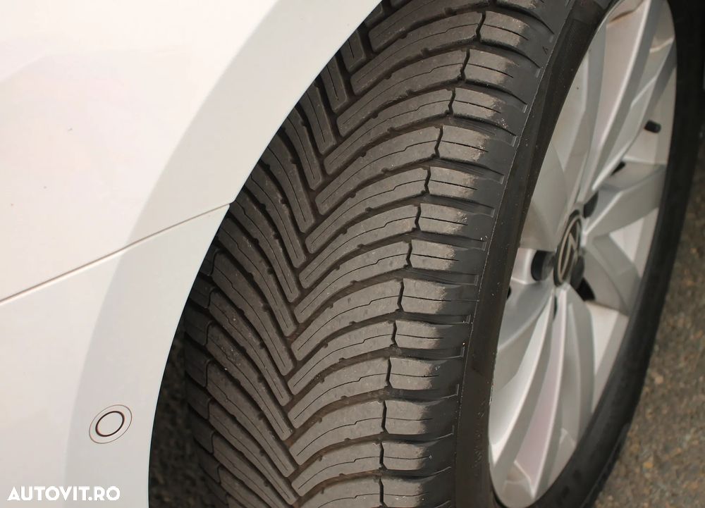 VOLKSWAGEN Passat 2022 — imagine 14