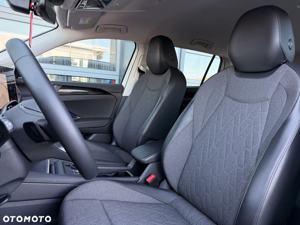 Volkswagen Tayron 1.5 eTSI OPF DSG Life - 27