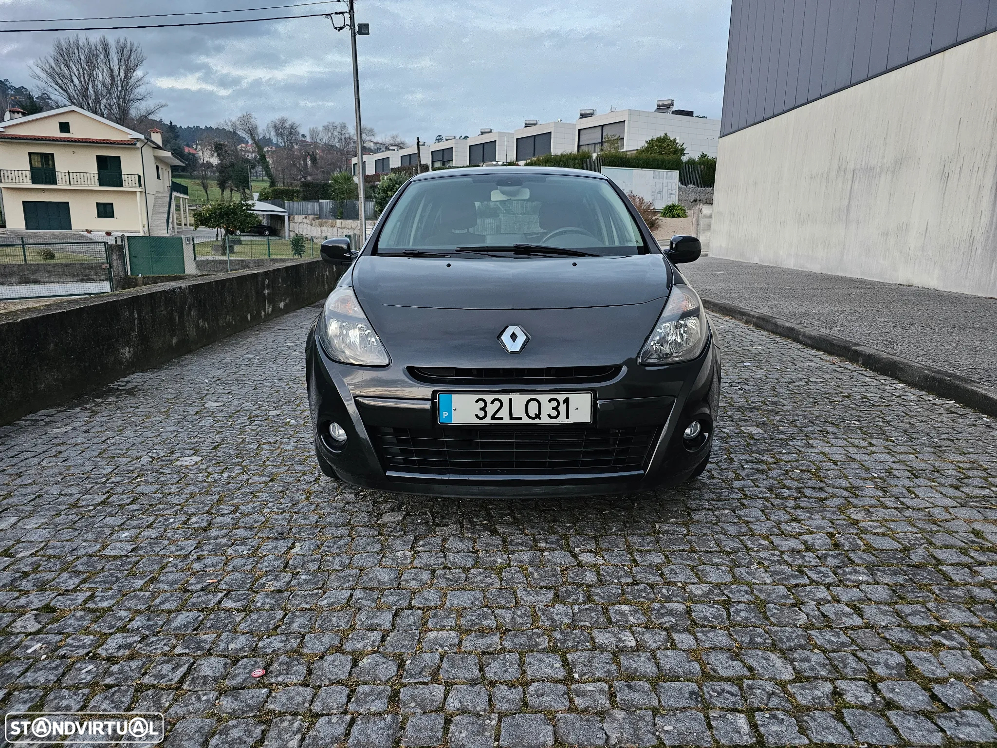 Renault Clio 1.2 16V Dynamique S - 2