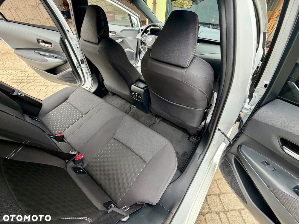 Toyota Corolla 1.8 Hybrid Comfort - 16