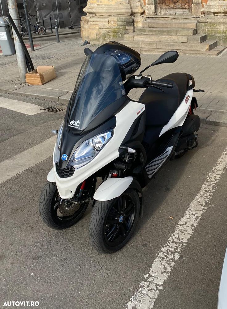Piaggio MP3 250 - 2
