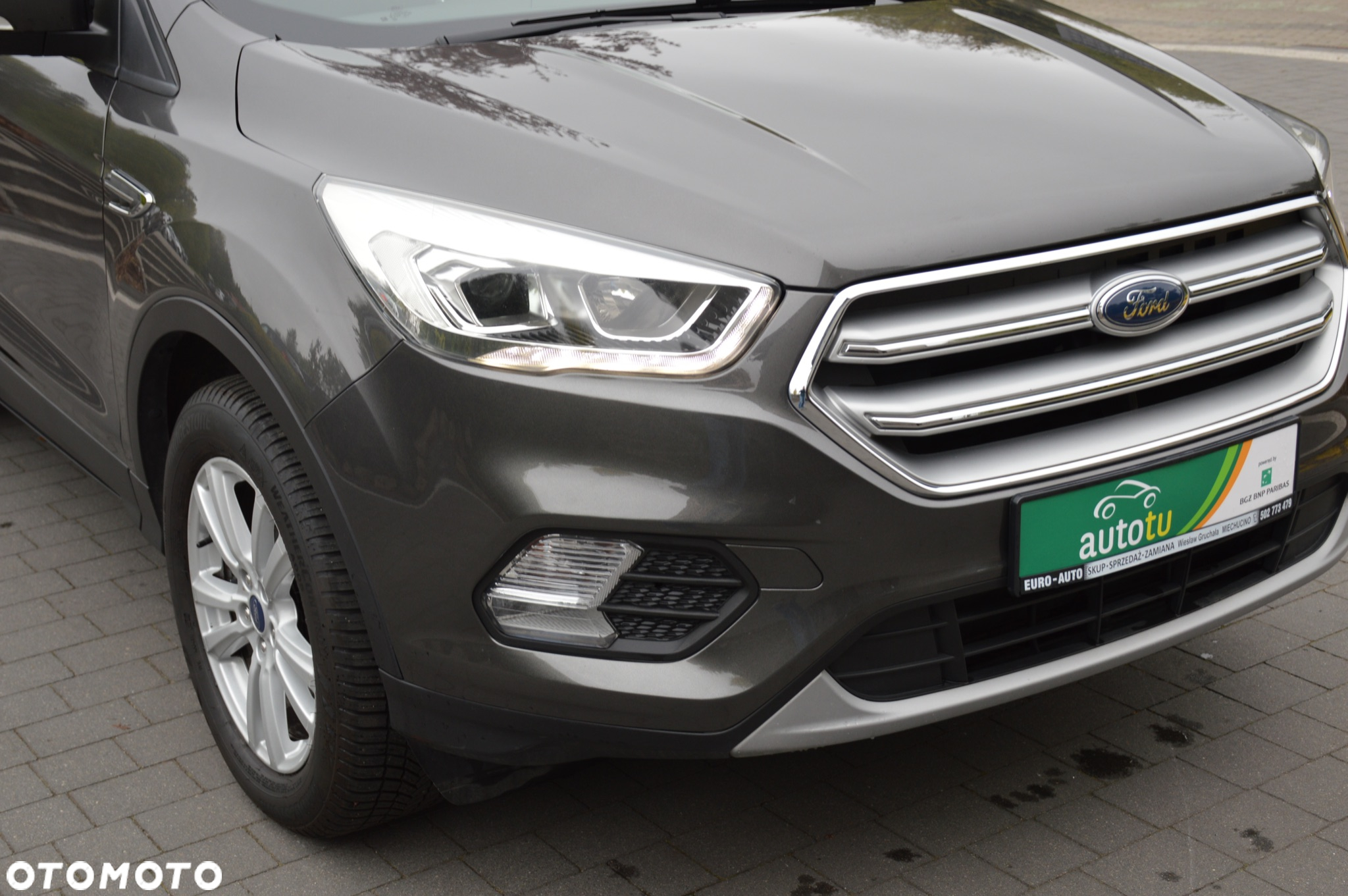 Ford Kuga 2.0 TDCi 4x4 Titanium - 12