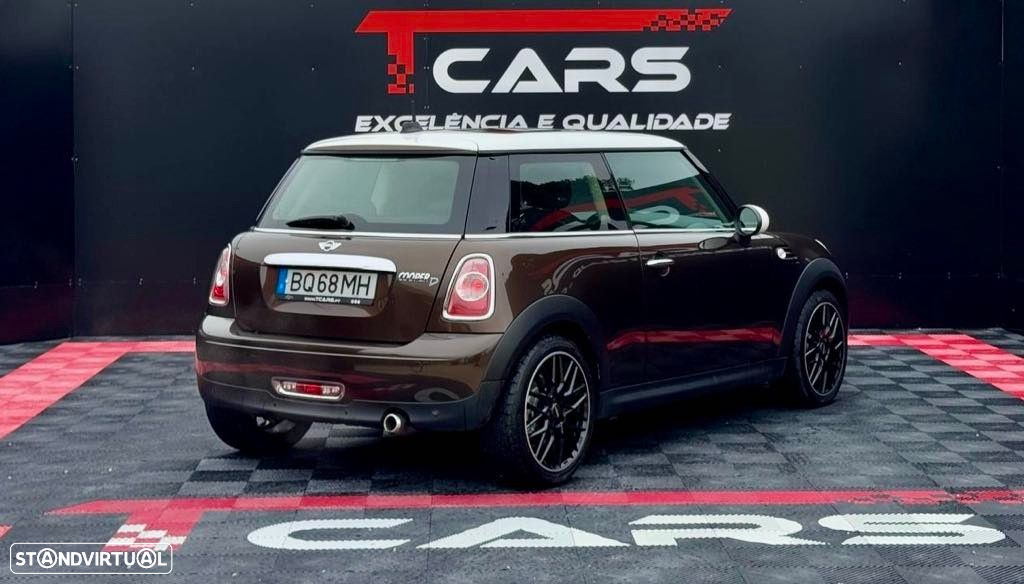 MINI 3 Portas Cooper D - 3