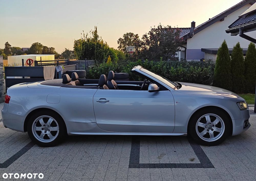 Audi A5 Cabrio - 4
