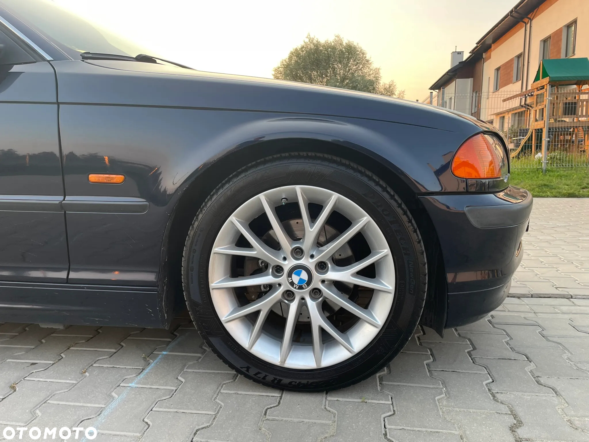 BMW Seria 3 320i - 36