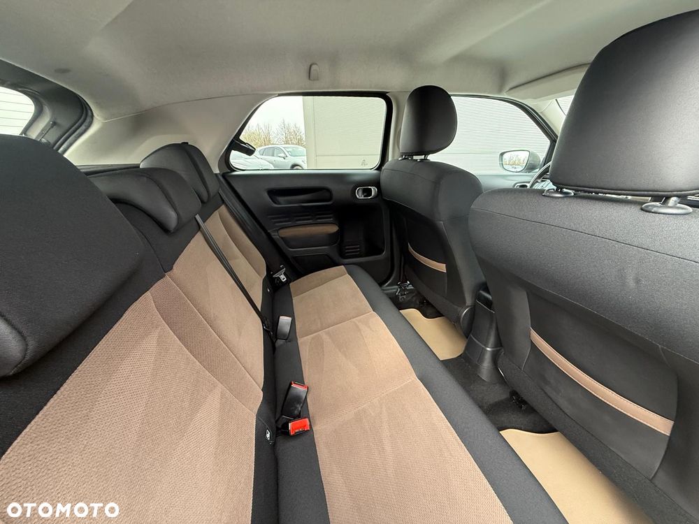 Citroën C4 Cactus 1.2 PureTech Shine S&S - 33