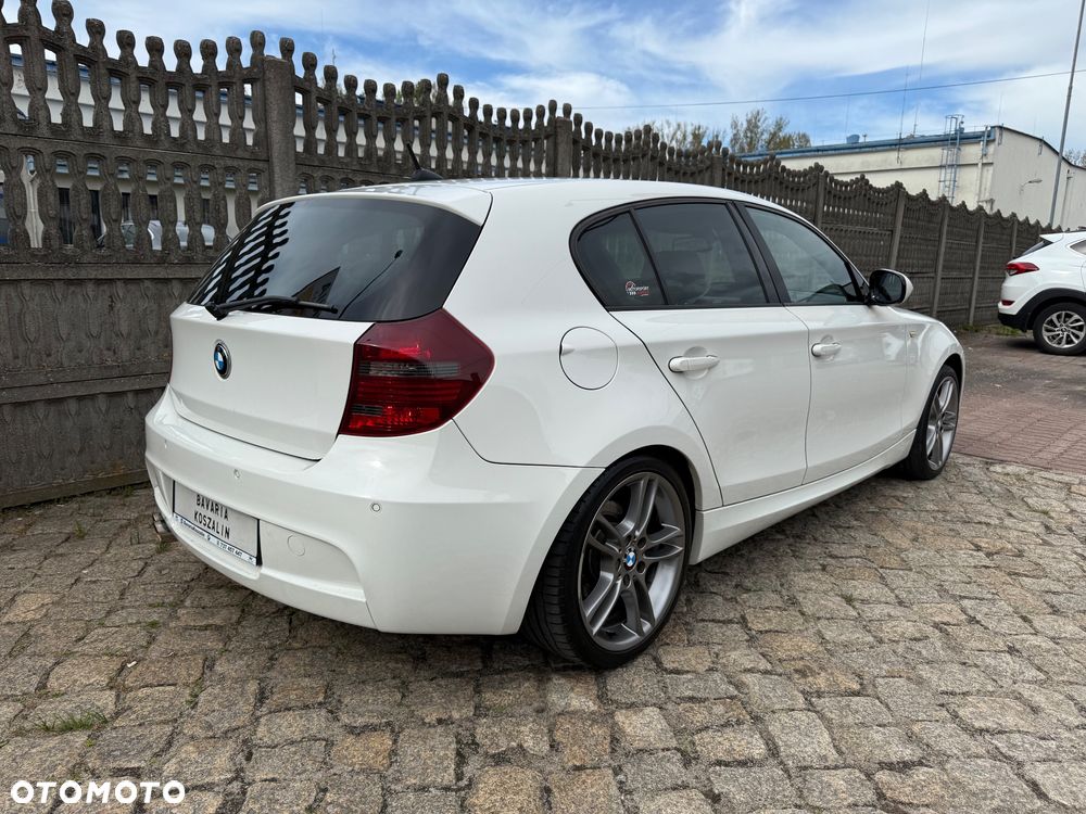 BMW Seria 1 120i Edition Sport - 11