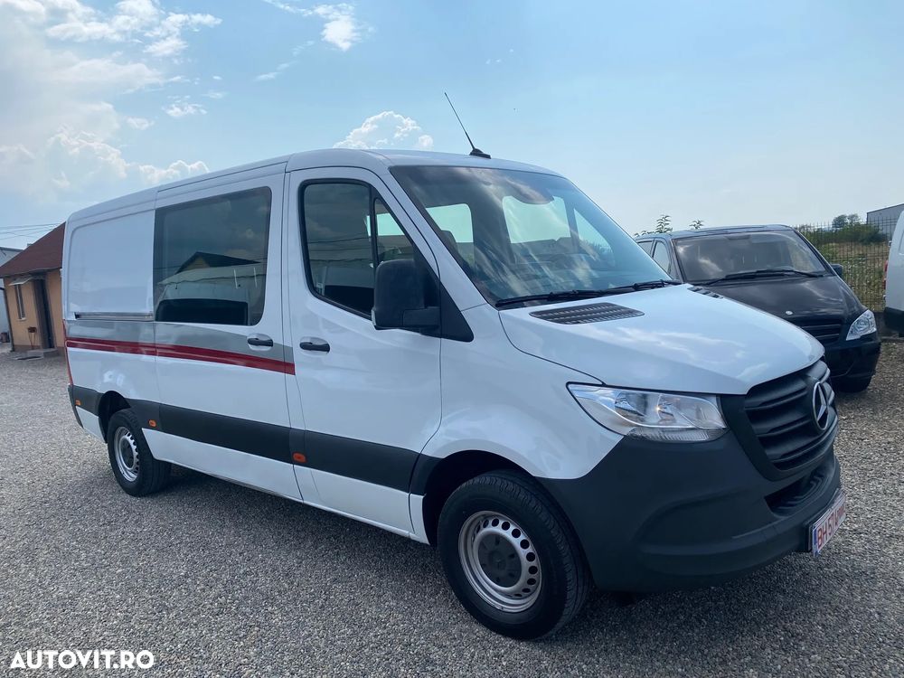 Mercedes-Benz Sprinter - 5