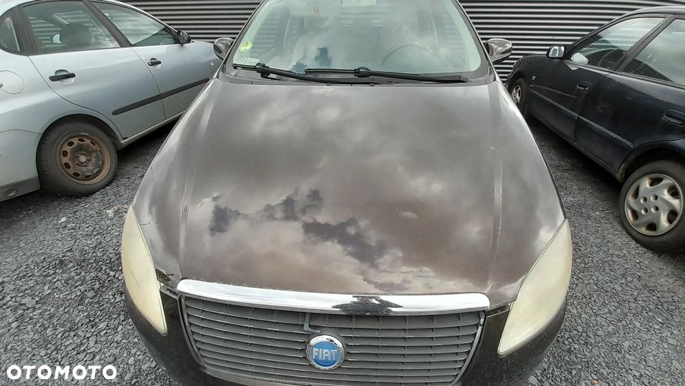 FIAT CROMA II MASKA POKRYWA PRZEDNIA PRZÓD 742/A nr. 18/5 - 1