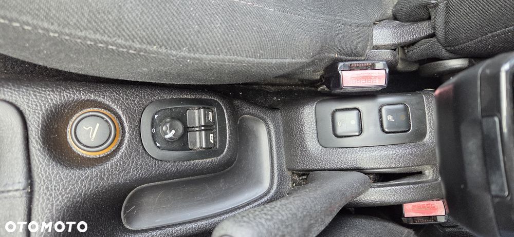 Peugeot 206 - 8