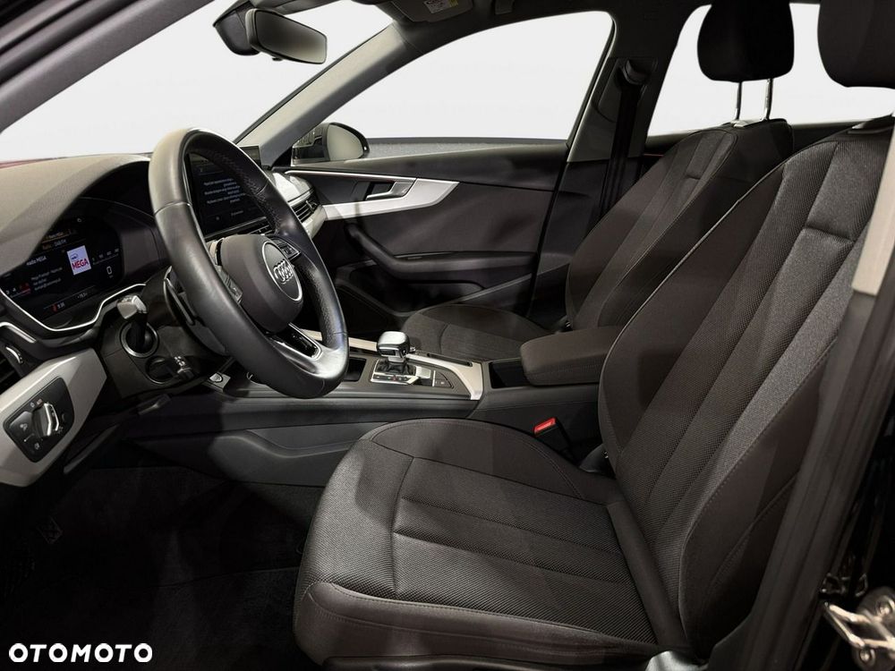 Audi A4 Limousine - 29