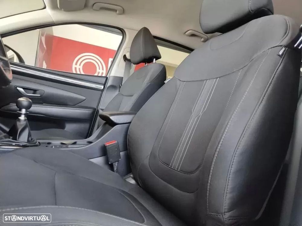 Hyundai Tucson 1.6 CRDi Premium - 13