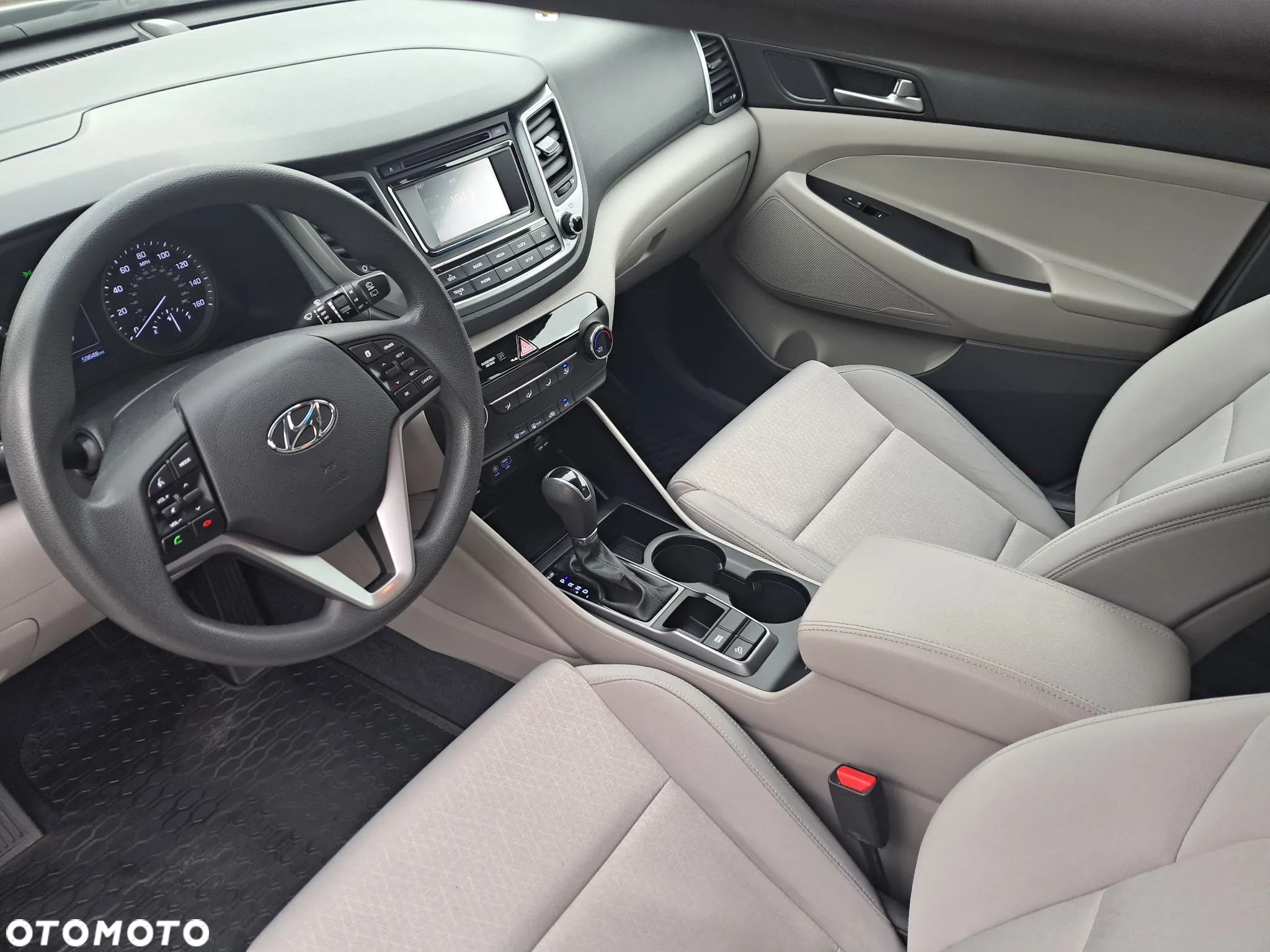 Hyundai Tucson - 14