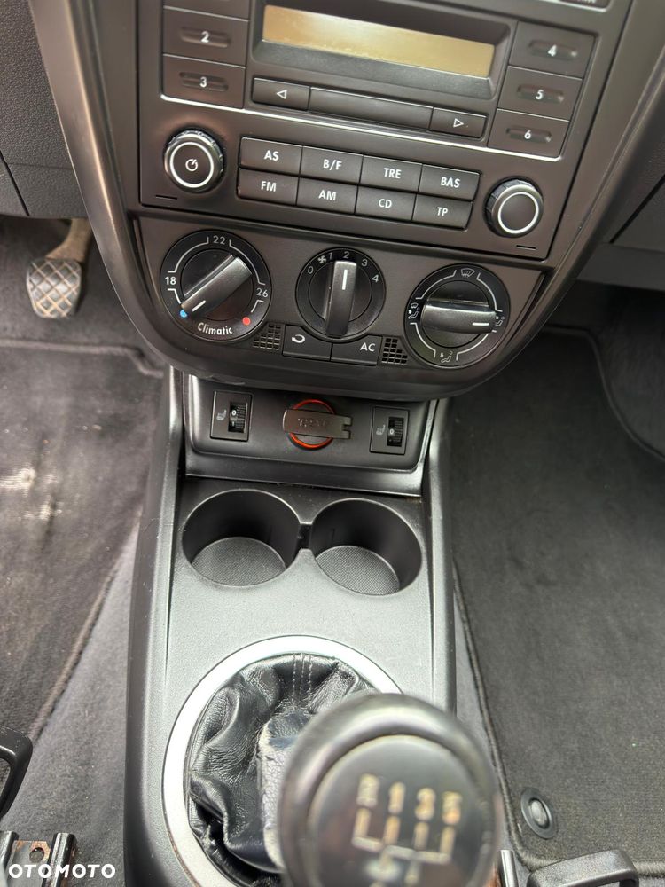 Volkswagen Fox 1.2 - 10