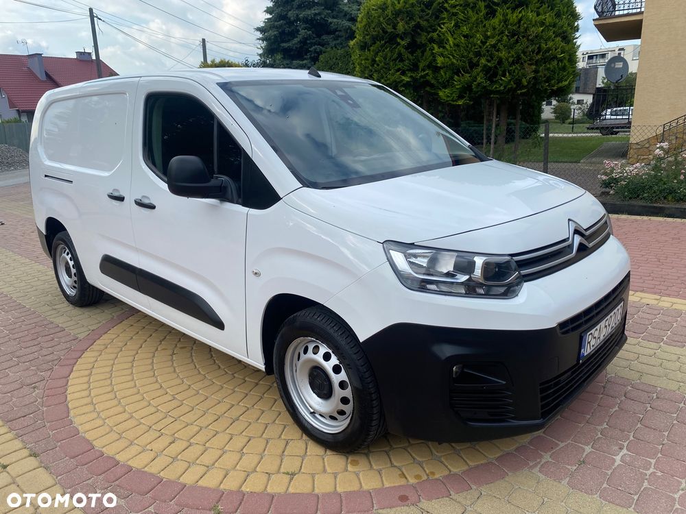 Citroën BERLINGO 1.6 HDI, MAX długi, 3-osobowy, klimatyzacja, zakupiony w salonie w Rzeszowie, bezwypadkowy - 16