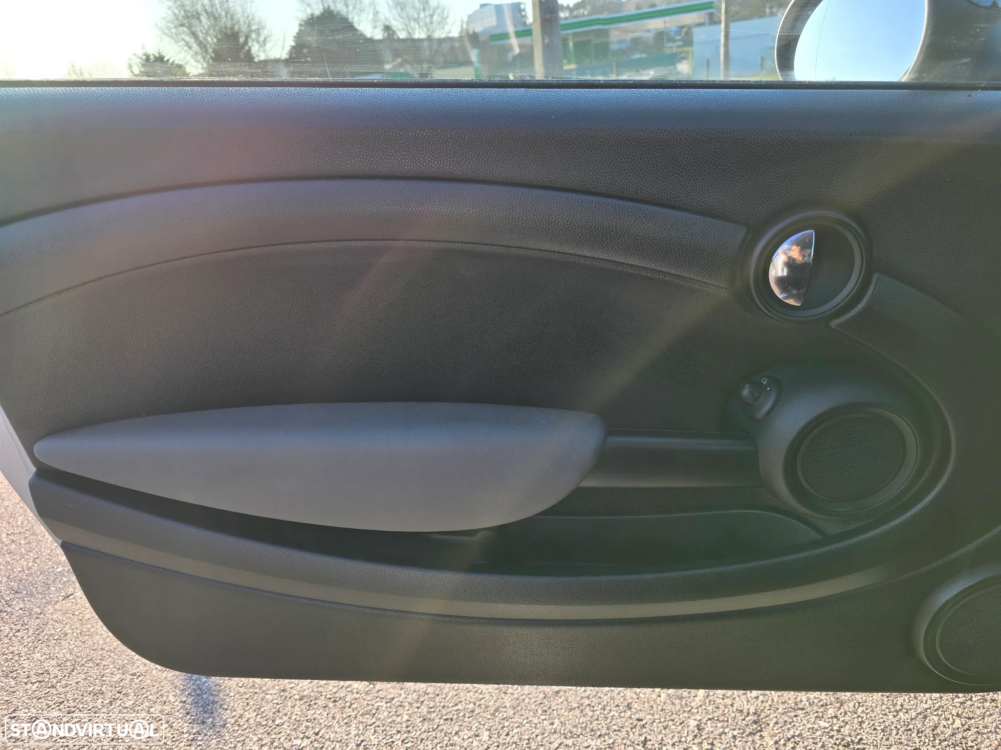MINI 3 Portas Cooper D - 17