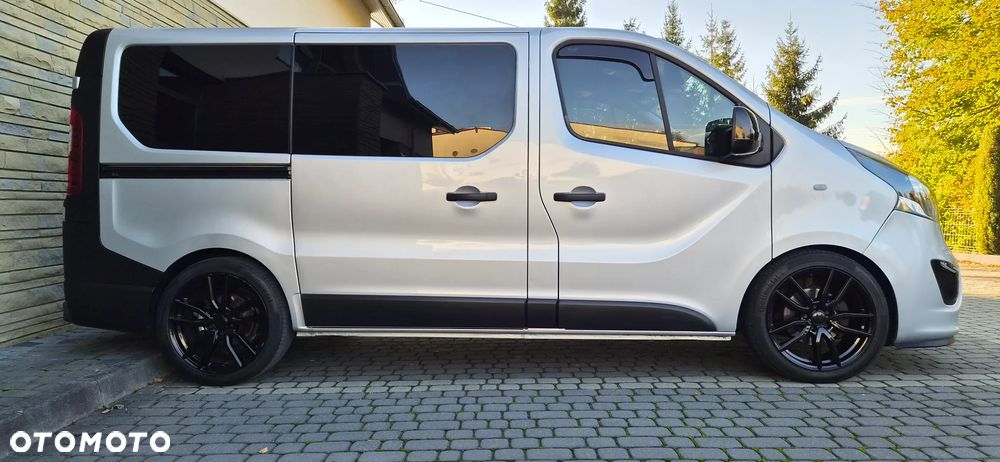 Opel Vivaro 2016 photo 3