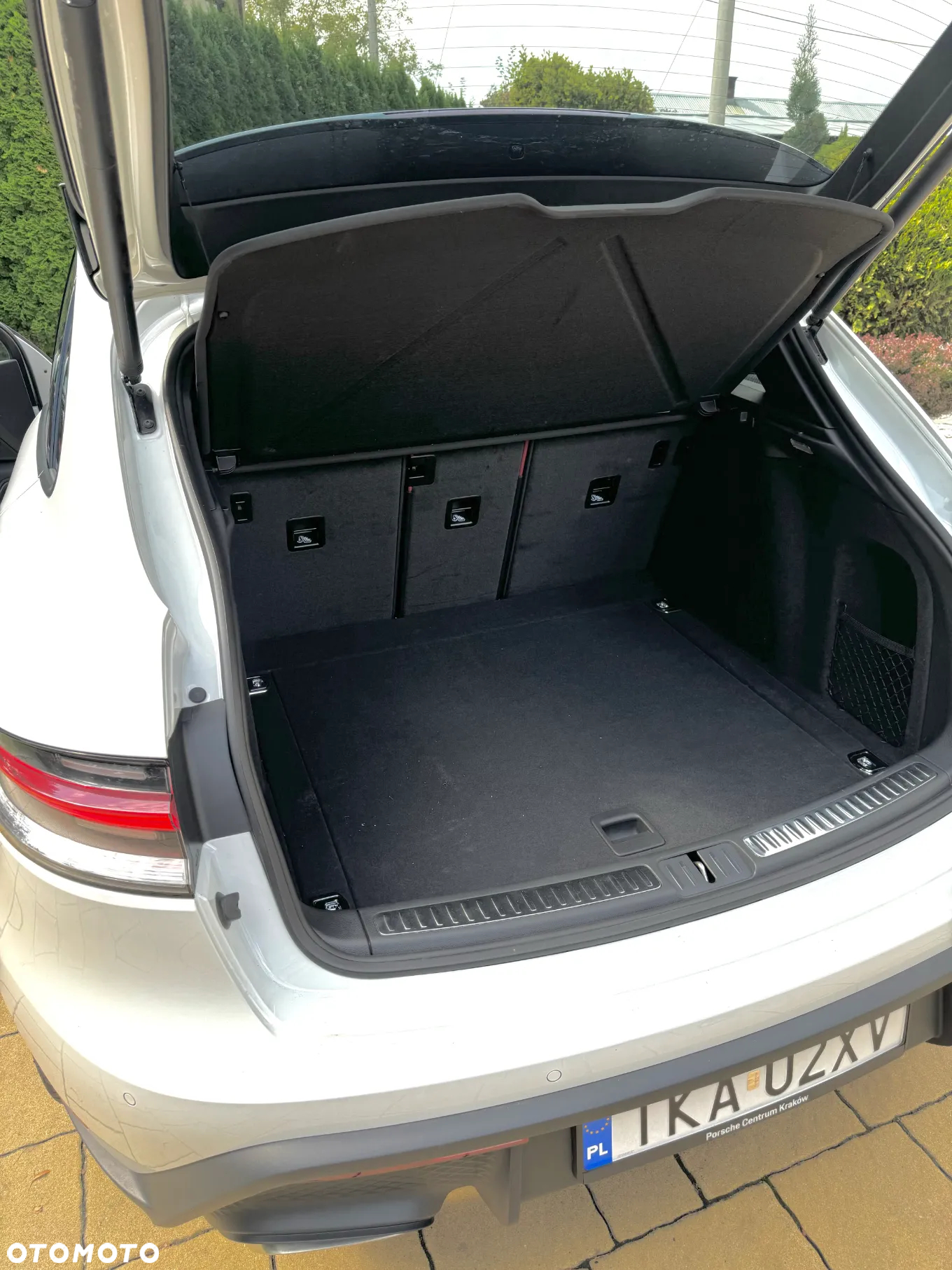 Porsche Macan - 12