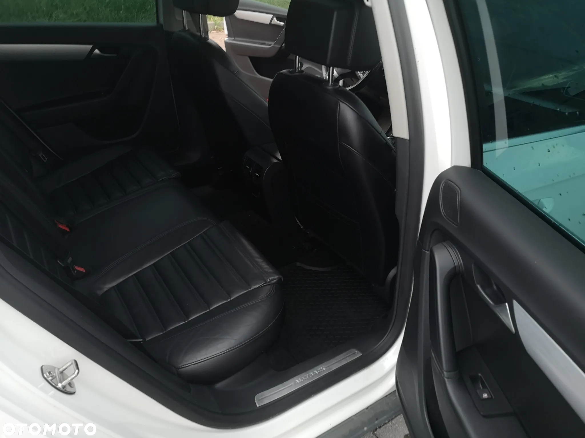 Volkswagen Passat 2.0 TDI 4Mot Highline DSG - 15