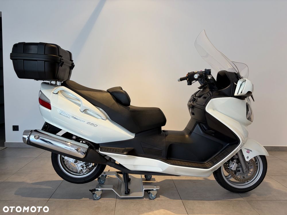 Suzuki Burgman - 1