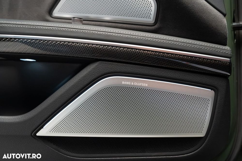 Audi S8 - 13